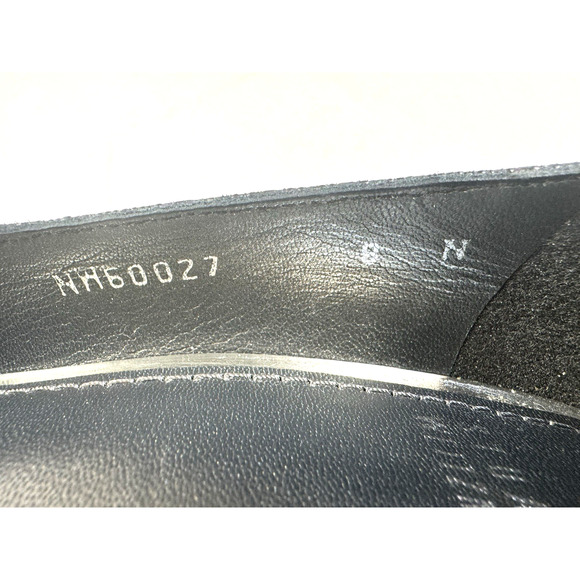 Stuart Weitzman Pumps 8N Black Textured Leather Pointed Toe Slim Heels Elegant - Picture 9 of 11